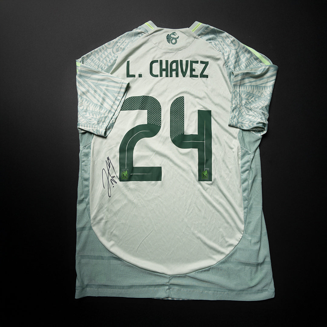 Jersey Firmado Luis Chávez- México 2024